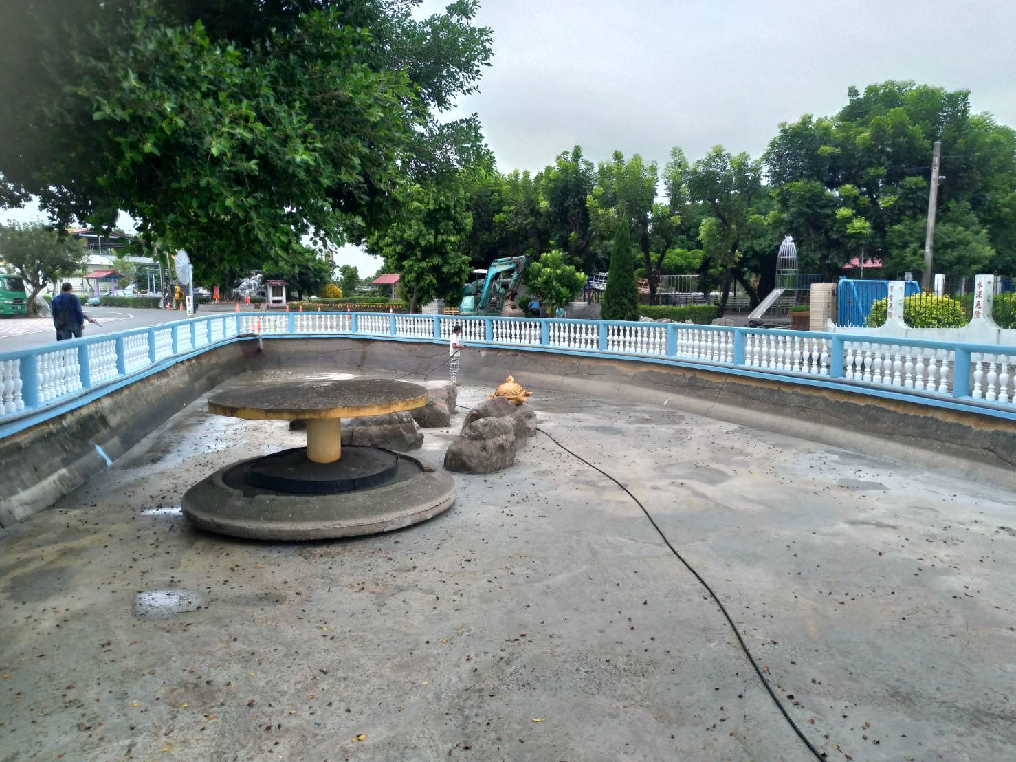 宮廟水池高壓清洗、油漆塗裝