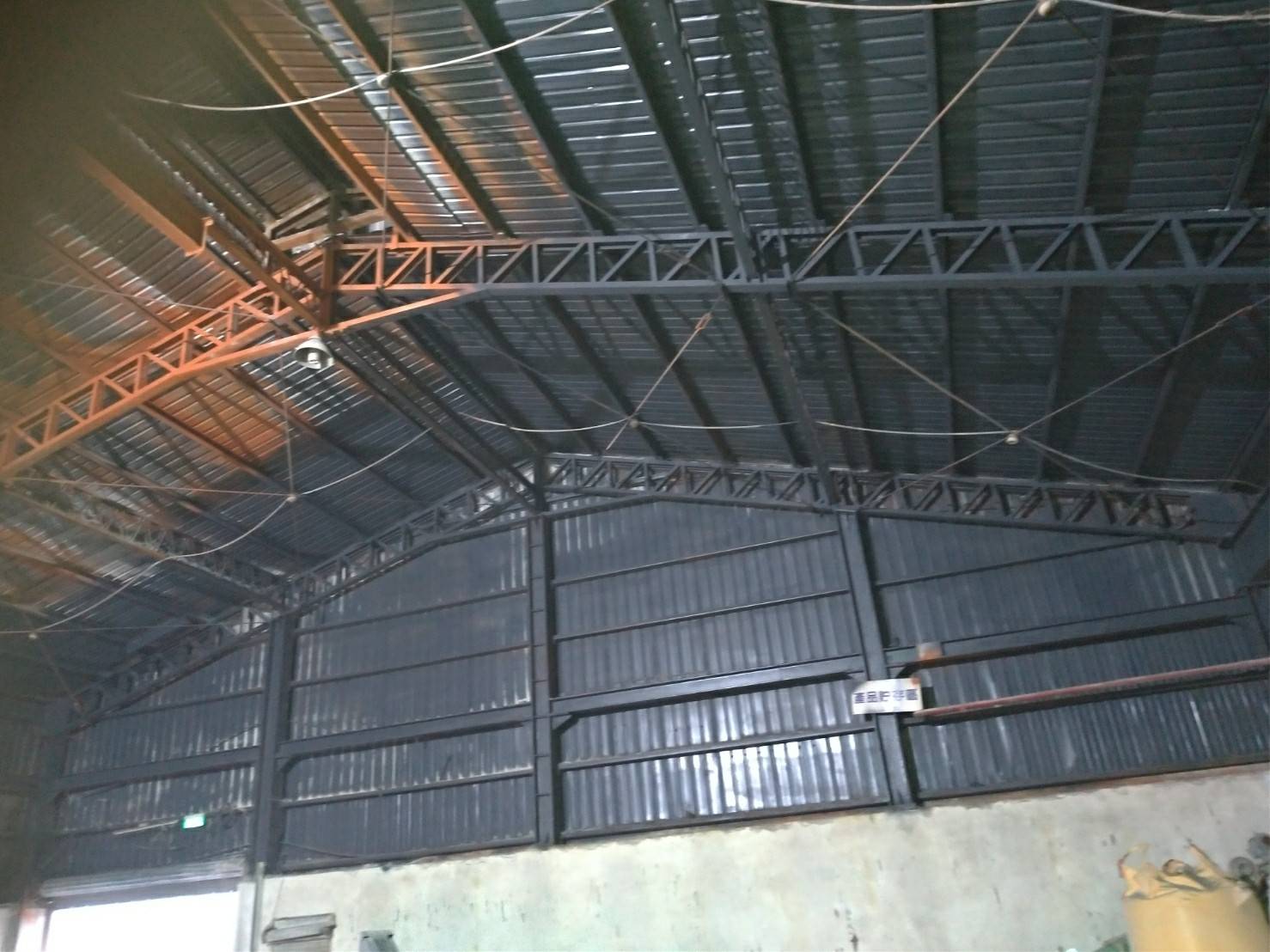 廠房除鏽、防鏽噴漆