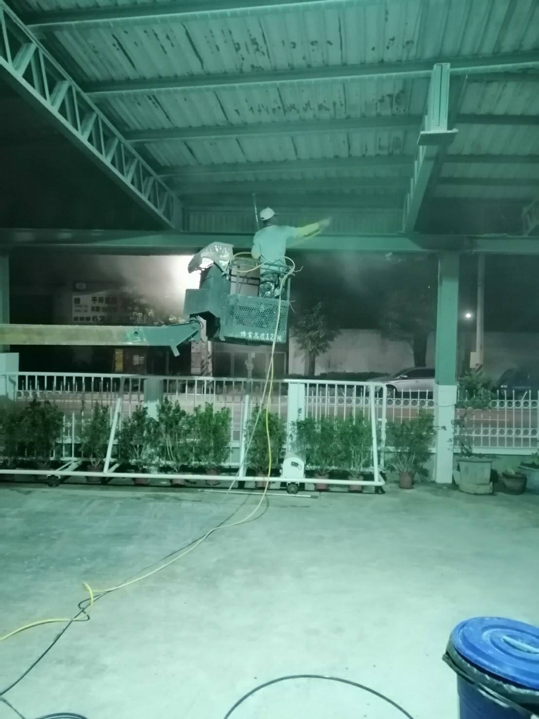 廠房除鏽、防鏽噴漆